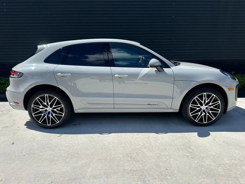 Certified 2026 Porsche Macan Turbo AWD/4WD image 10