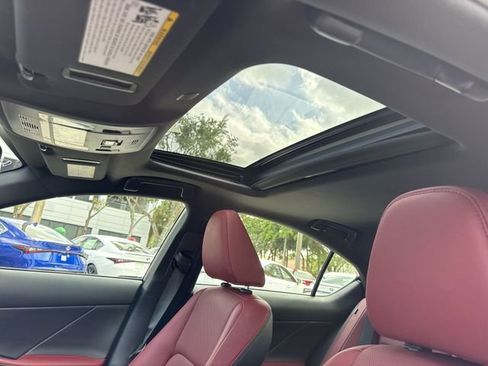 Used 2025 Lexus IS 350 F Sport RWD image 22