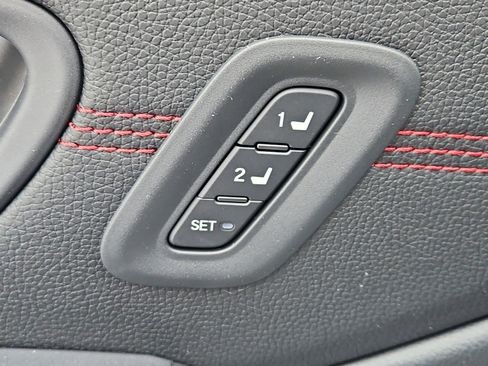 New 2026 Honda Pilot Black Edition image 18