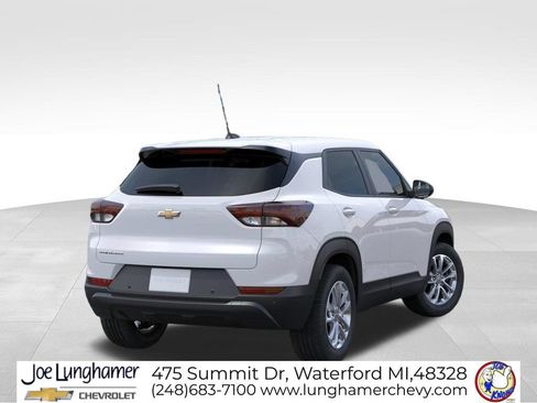 New 2026 Chevrolet TrailBlazer LS w/ LS Convenience Package FWD image 4