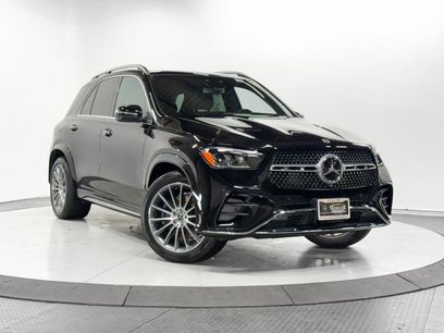 Used 2025 Mercedes-Benz GLE 450e 4MATIC w/ AMG Line Exterior