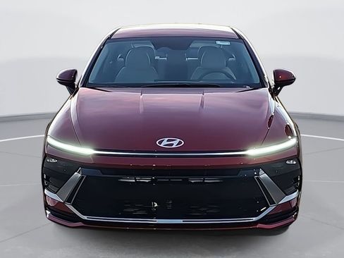 New 2026 Hyundai Sonata SEL FWD image 2