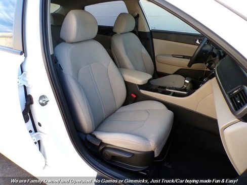 Used 2018 Kia Optima LX image 26