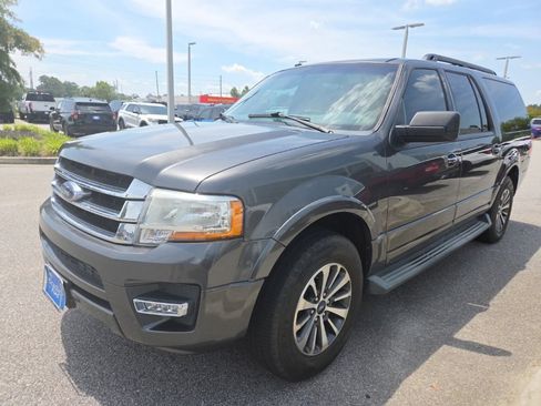 Used 2016 Ford Expedition EL XLT RWD image 2