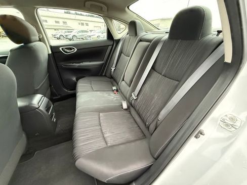 Used 2018 Nissan Sentra SV image 14