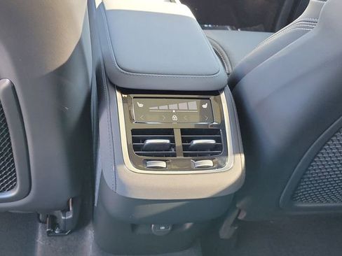 New 2026 Volvo XC90 B6 Ultra w/ Protection Package image 14