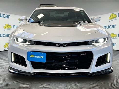 Used 2018 Chevrolet Camaro ZL1 RWD image 2