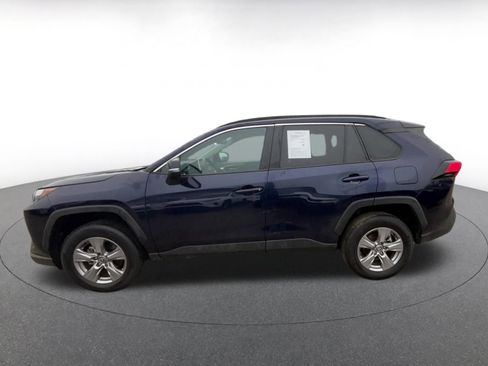 Used 2025 Toyota RAV4 XLE image 9