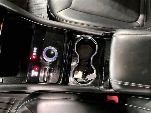 Used 2022 Jeep Grand Cherokee L Limited image 16