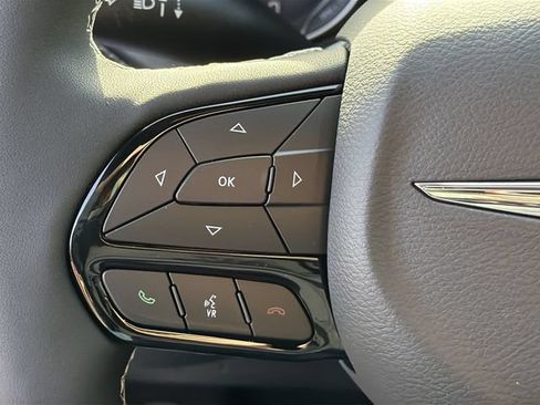 New 2026 Chrysler Pacifica Limited w/ S Appearance Package FWD image 25