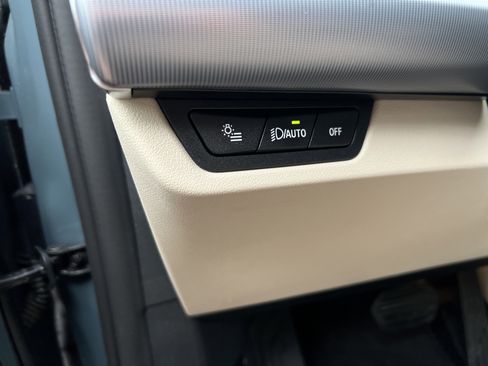 Certified 2025 BMW X2 xDrive28i w/ Premium Package image 36