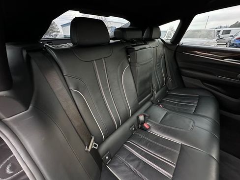 Used 2019 BMW 640i Gran Turismo xDrive 640 Gran Turismo i xDrive w/ M Sport Package image 37