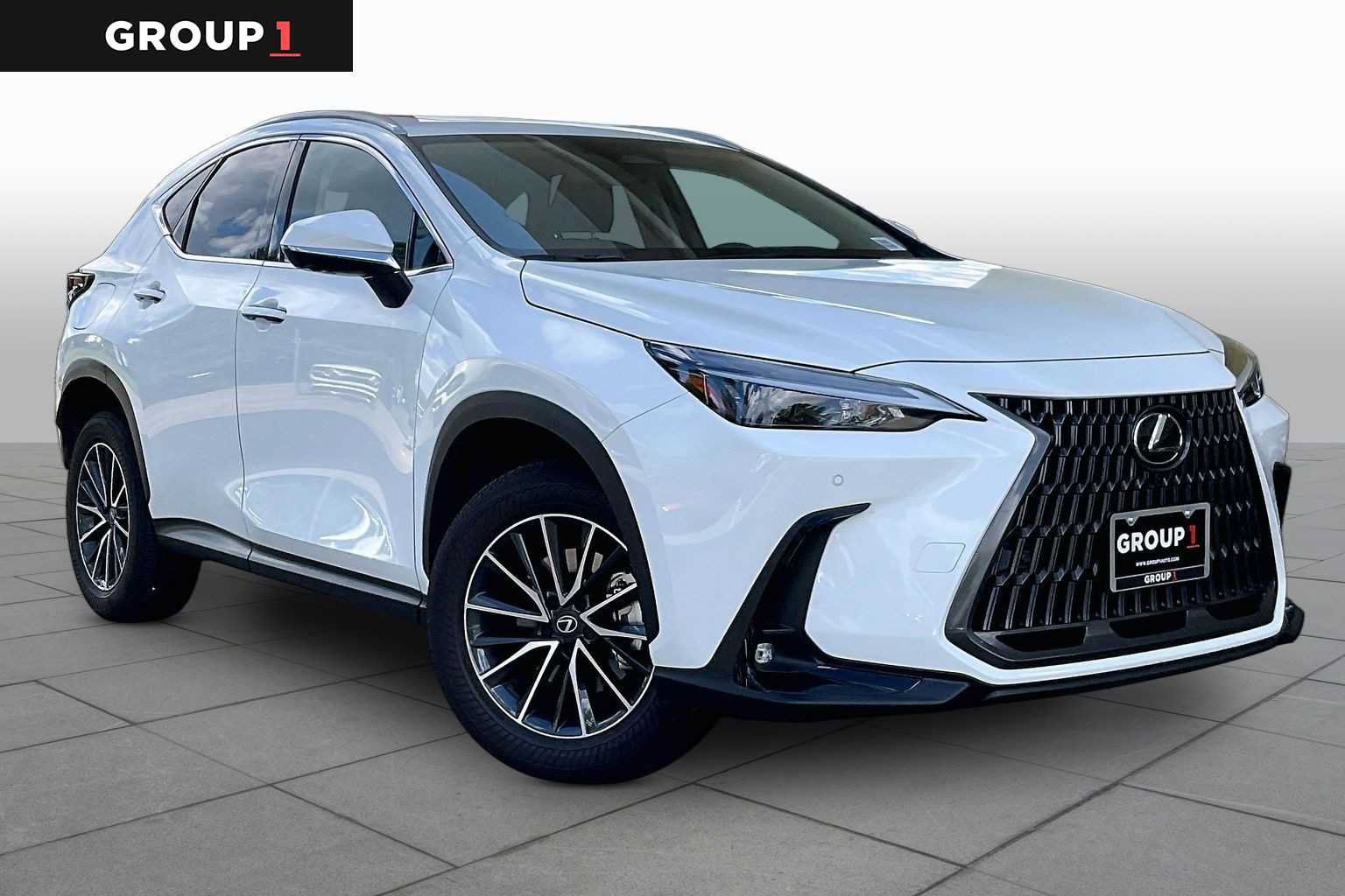 Used 2026 Lexus NX 450h+ AWD w/ Luxury Package image 3