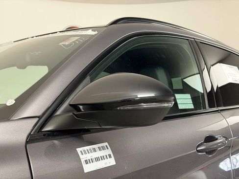 New 2026 Alfa Romeo Stelvio Sprint w/ Convenience Package image 10