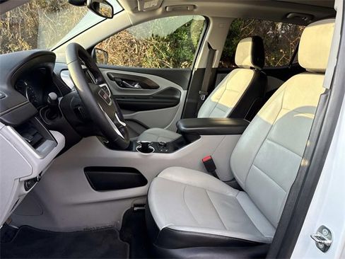 Used 2018 GMC Terrain SLT w/ Infotainment Package II image 8