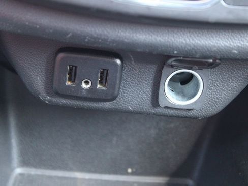 Used 2020 Chevrolet Traverse LS image 38