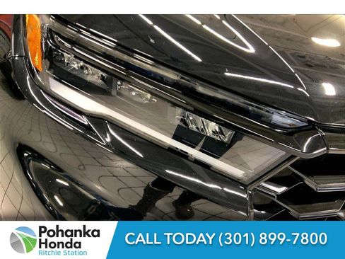 Used 2024 Honda Pilot TrailSport image 29