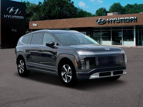 New 2026 Hyundai Ioniq 9 SE image 11