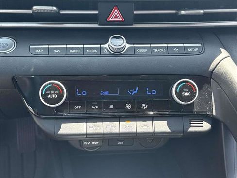 Certified 2024 Hyundai Elantra SEL FWD image 26