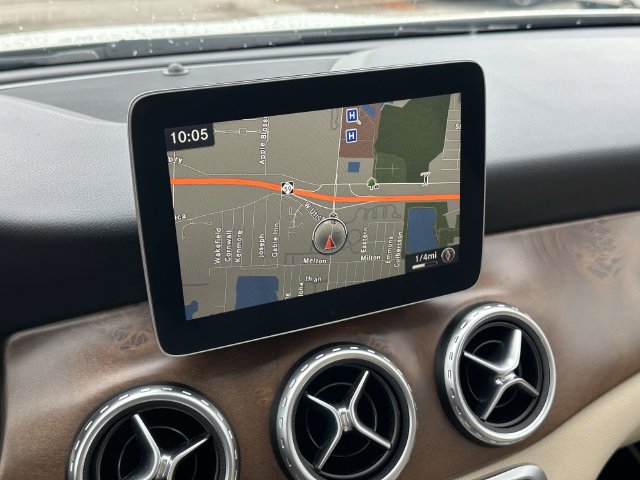 Used 2017 Mercedes-Benz GLA 250 4MATIC image 31