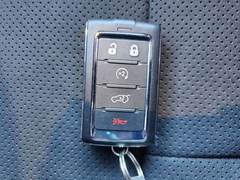 Certified 2024 Jeep Grand Cherokee L Altitude image 31