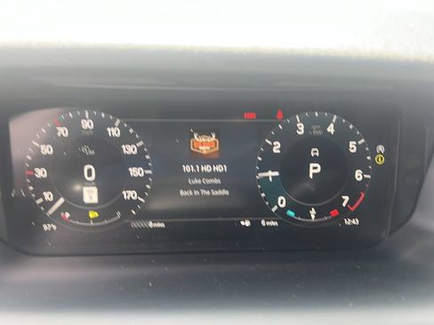 New 2026 Land Rover Discovery Sport Landmark AWD/4WD image 30
