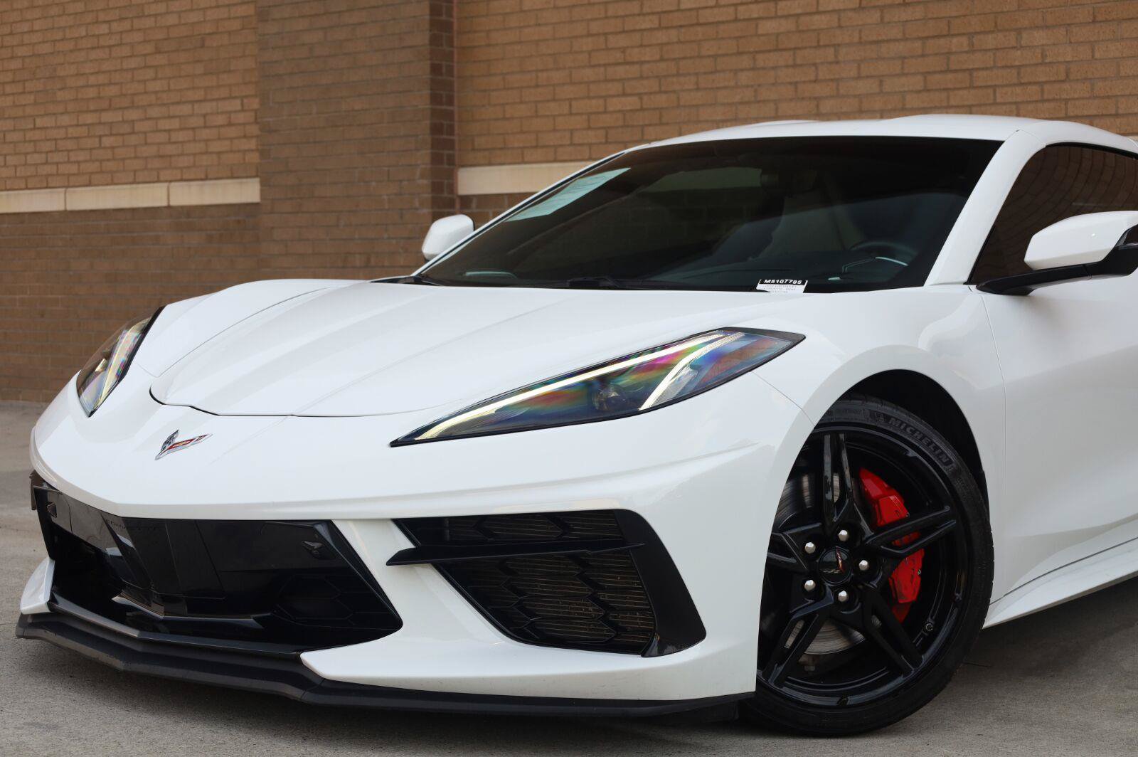 Used 2021 Chevrolet Corvette Stingray Preferred Cpe w/ Z51 Performance Package RWD image 10
