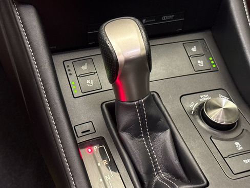 Used 2016 Lexus RC 200t RWD image 30