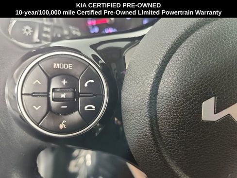 Certified 2022 Kia Soul GT-Line FWD image 11
