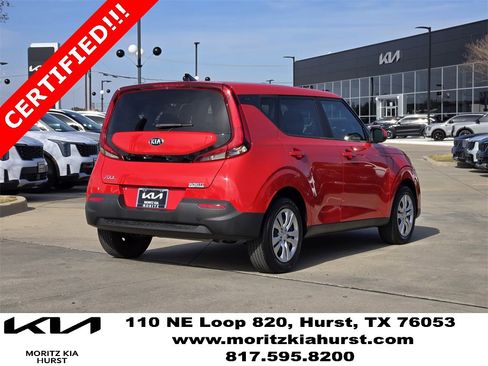 Used 2021 Kia Soul LX image 4