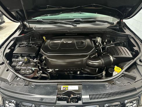 Used 2019 Jeep Grand Cherokee Altitude image 22