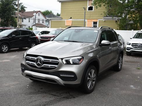 Used 2023 Mercedes-Benz GLE 350 4MATIC image 2