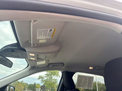 Used 2024 Ford Escape Active image 12