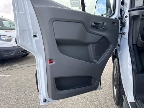 New 2026 Ford Transit 250 148 Medium Roof w/ Load Area Protection Package image 17