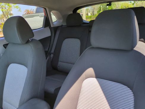 Used 2020 Hyundai Kona SEL image 8