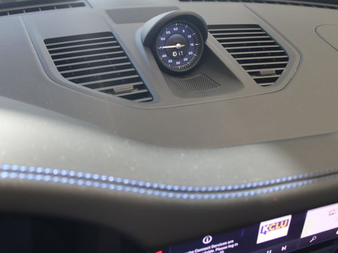 New 2026 Porsche 911 Carrera T image 21