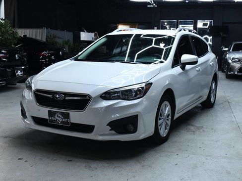 Used 2018 Subaru Impreza 2.0i Premium w/ Eyesight & BSD & Rcta image 4