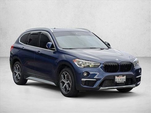 Used 2019 BMW X1 sDrive28i w/ Convenience Package FWD image 3
