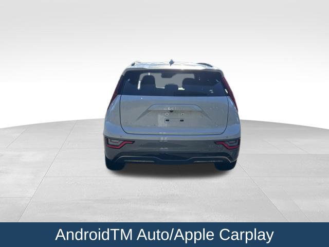Used 2024 Kia Niro Wave w/ Wave Preserve Package FWD image 7
