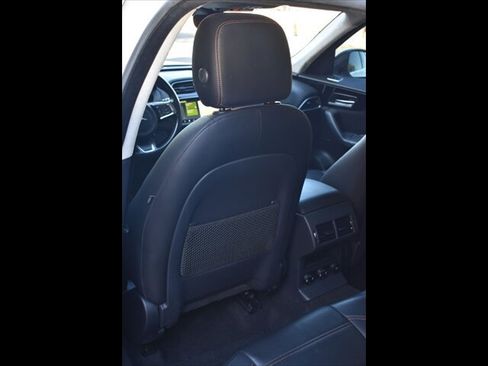 Used 2019 Jaguar F-PACE Prestige AWD/4WD image 20
