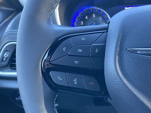 New 2026 Chrysler Pacifica Select image 20