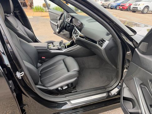 Used 2019 BMW 330i Sedan w/ Convenience Package RWD image 15