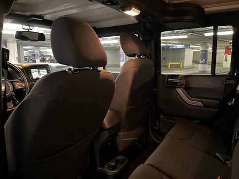 Used 2017 Jeep Wrangler Unlimited Sport w/ Quick Order Package 24S image 16