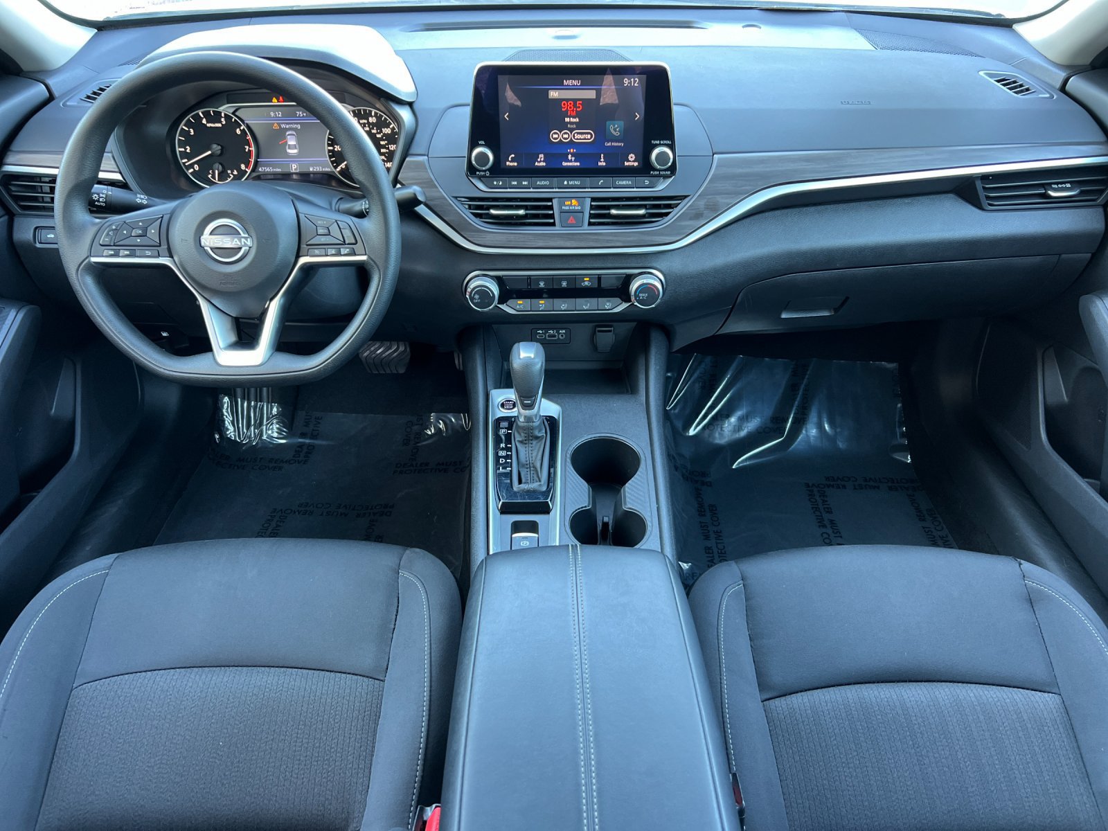 Used 2025 Nissan Altima 2.5 SV AWD/4WD image 12