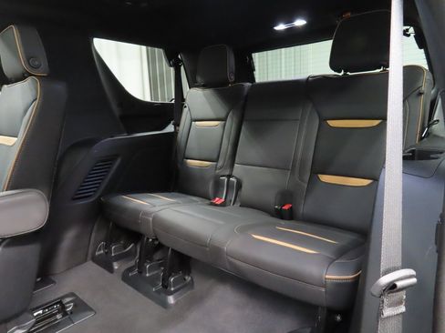 Used 2024 GMC Yukon AT4 image 57