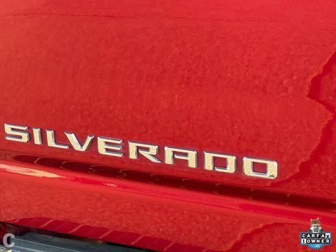 Used 2022 Chevrolet Silverado 2500 LT w/ Convenience Package image 10