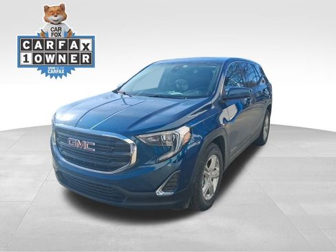 Used 2020 GMC Terrain SLE w/ LPO, Floor Liner Package image 3