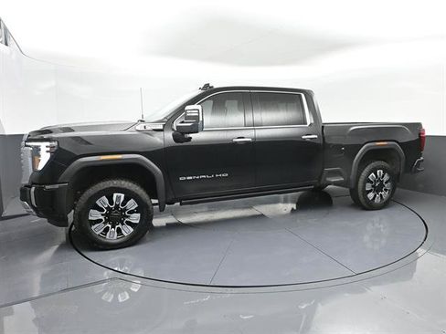 Used 2025 GMC Sierra 2500 Denali w/ Denali Reserve Package AWD/4WD image 26