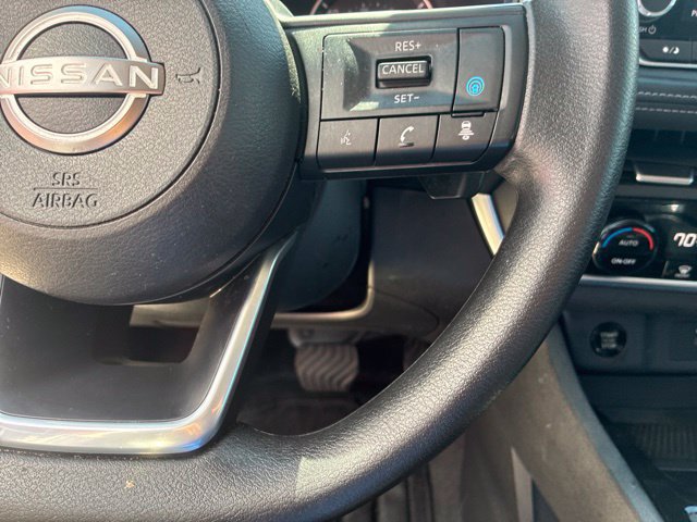 Used 2024 Nissan Rogue SV FWD image 23