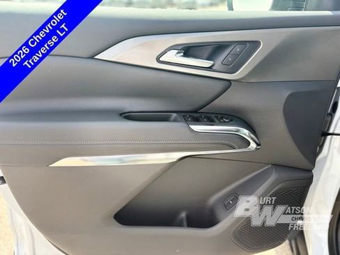 New 2026 Chevrolet Traverse LT w/ Driver Confidence Package AWD/4WD image 13